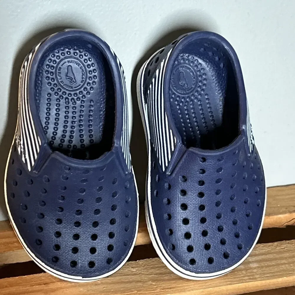 Native Miles Navy Blue White Stripes Baby Shoes Sz C4 Nautical Preppy